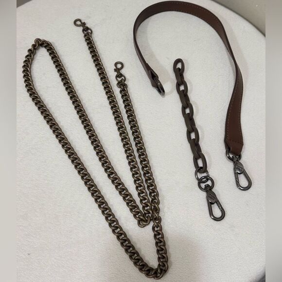 Natural Fox Fur Handmade Unique Metal Frame & Push Lock Shoulder Bag, Crossbody - Picture 16 of 16